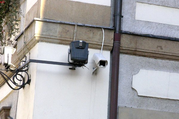 Istniejące kamery zainstalowane na ratuszu mają już kilka lat i są przestarzałe.