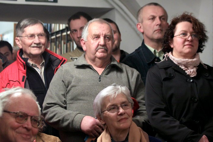 sowieci-niszczyli-i-gwacili-ludnosc-niemiecka-cierpiaa-20012