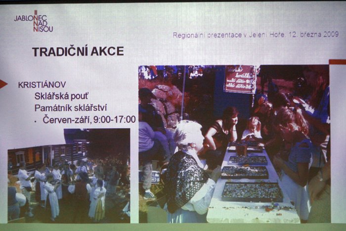 jablonec-nad-nisou-na-wyciagniecie-reki-20013