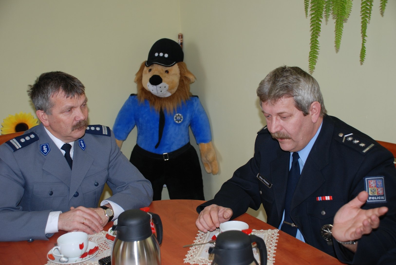 z-czechami-dla-bezpieczenstwa-20021