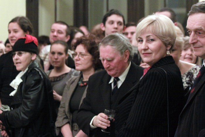 gwat-na-scenie-czyli-rzecz-o-nonsensie-20035