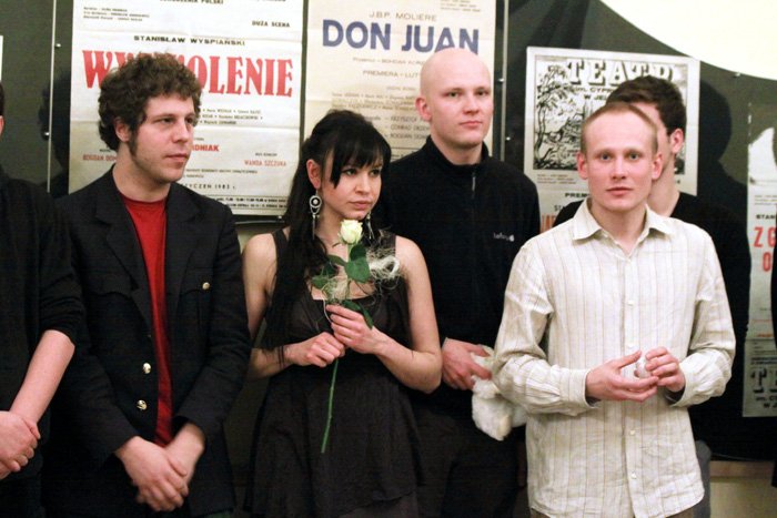 gwat-na-scenie-czyli-rzecz-o-nonsensie-20035