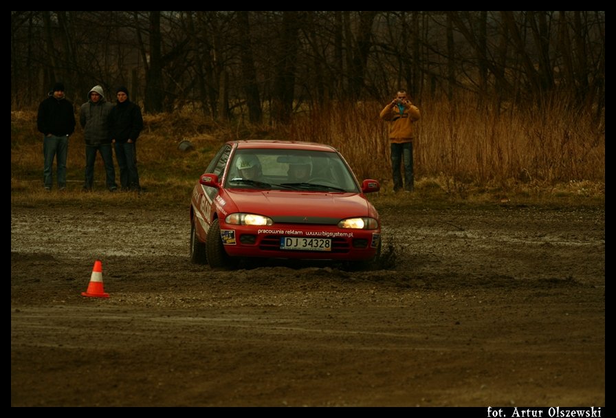 mistrzowie-kierownicy-na-starcie-otwarcie-sezonu-rajdowego-20036