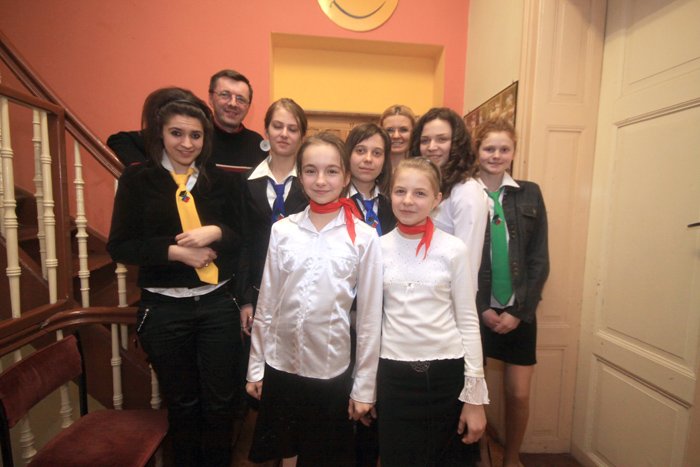 biaoczerwone-dzwieki-w-mdk-jelonek-sa-wyniki-20045