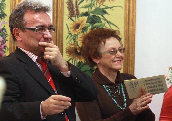 sztuka-czyni-cuda-z-czasem-20095