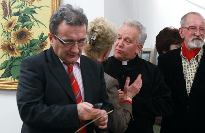 sztuka-czyni-cuda-z-czasem-20095
