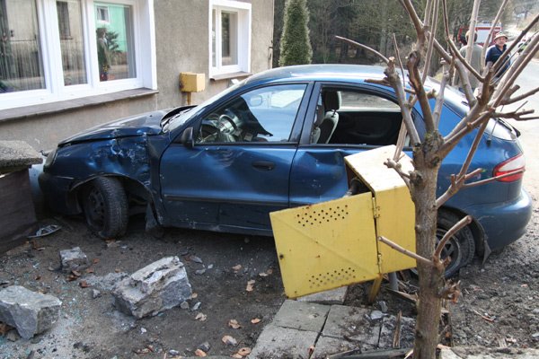 wskutek-drogowej-fuszerki-groznie-w-jagniatkowie-20104