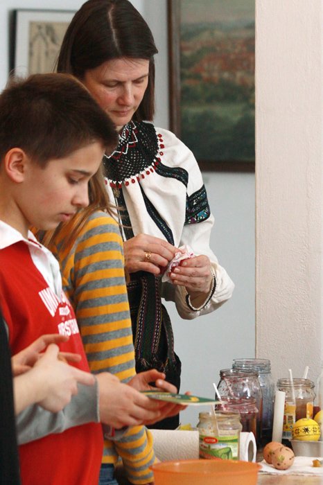 ostroznie-jak-z-jajkiem-20122