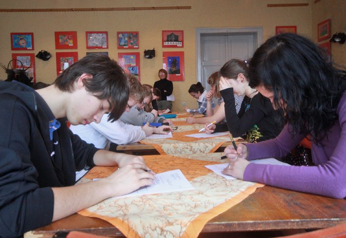 prawa-dziecka-i-czowieka-pod-lupa-gimnazjalistow-20124