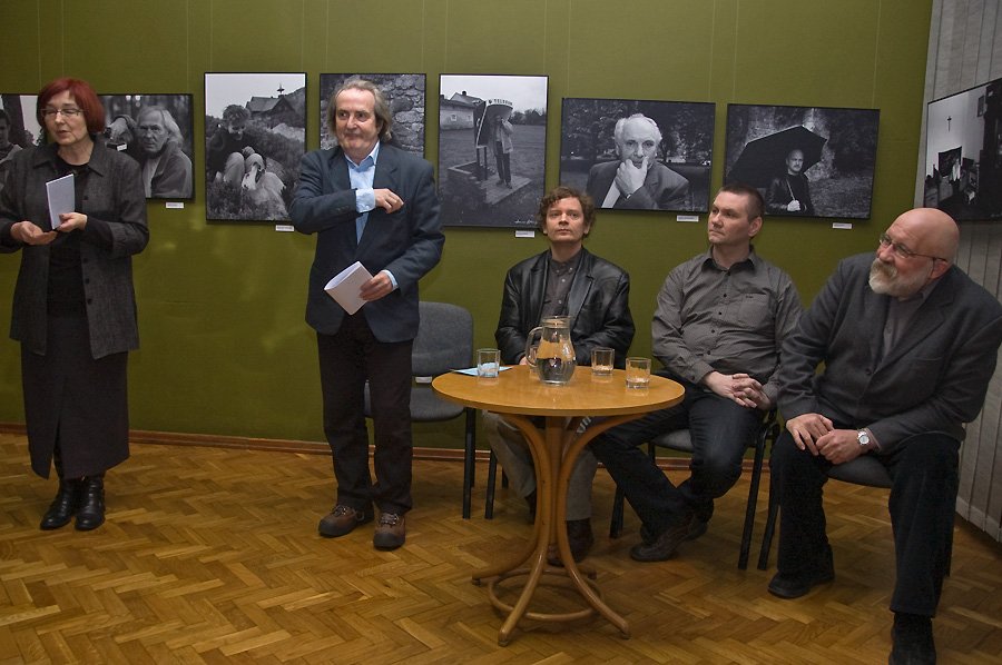 lokalne-media-w-ogniu-pytan-20133