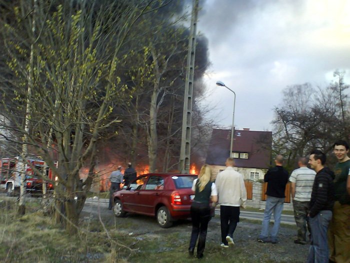 dramatyczne-sceny-pod-sniezka-poneo-skadowisko-20411