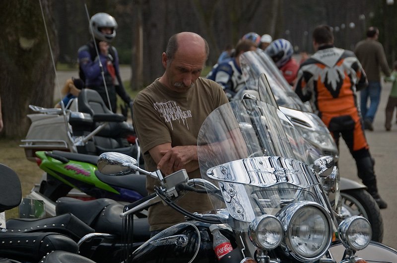 motocyklisci-z-wielkim-sercem-20412