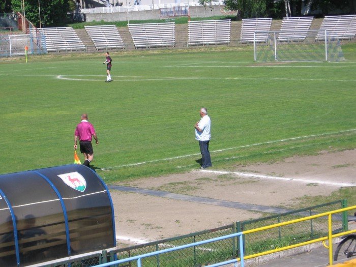 grad-bramek-w-meczu-pub-gola-z-sedzisawem-20918