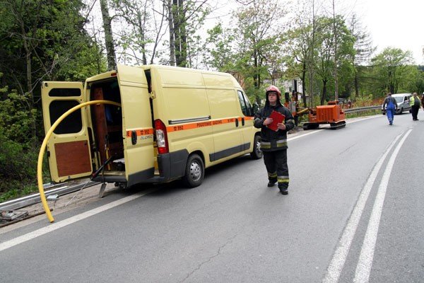 drogowcy-uszkodzili-gazociag-21019