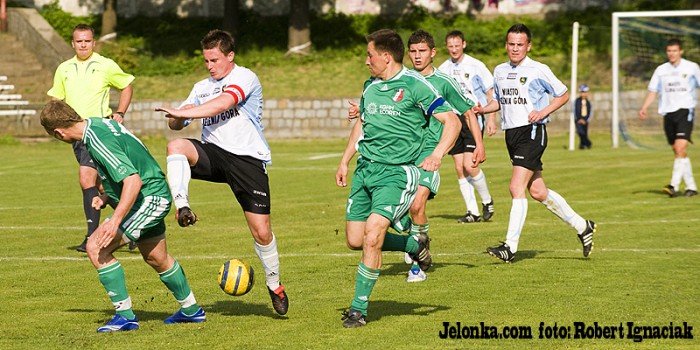 podzia-punktow-w-meczu-karkonoszy-z-prochowiczanka-21021