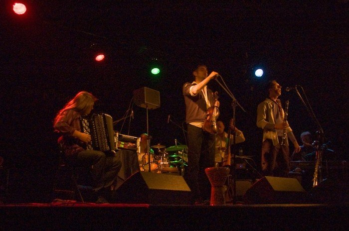 muzyczna-eksplozja-teatralnej-energii-21027