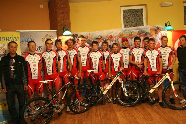 lechia-piechowice-celuje-w-maratony-21140