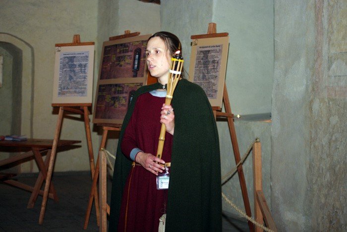 nocny-powrot-do-sredniowiecza-21168