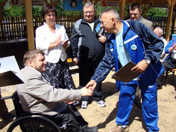 niepenosprawni-penosprawni-prostowanie-kretych-sciezek-21299