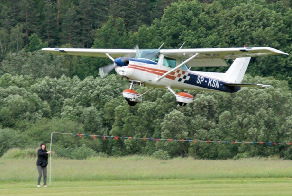 latali-w-deszczu-i-wietrze-21356