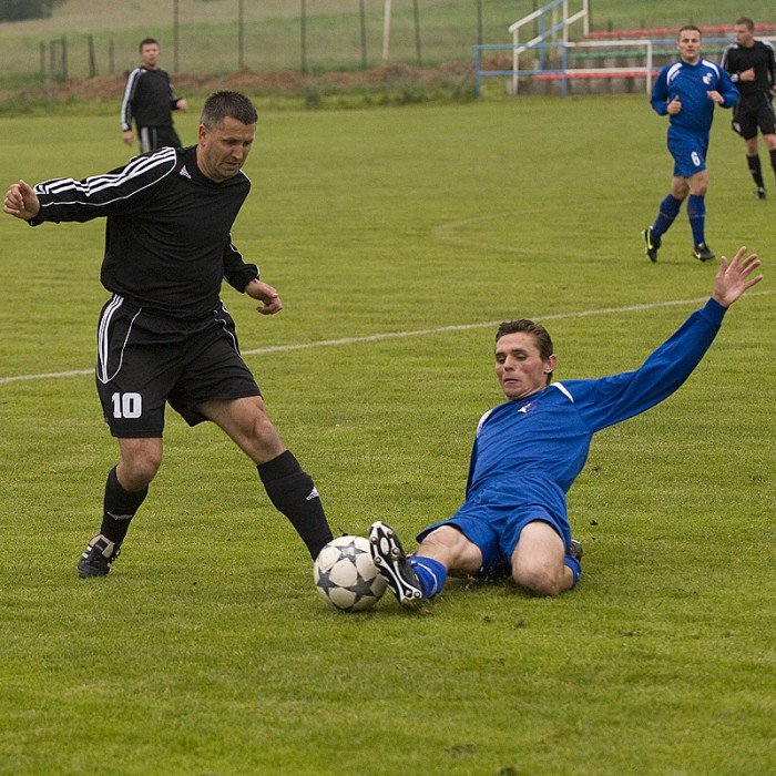 lotnik-odsya-z-kwitkiem-czarnych-21520