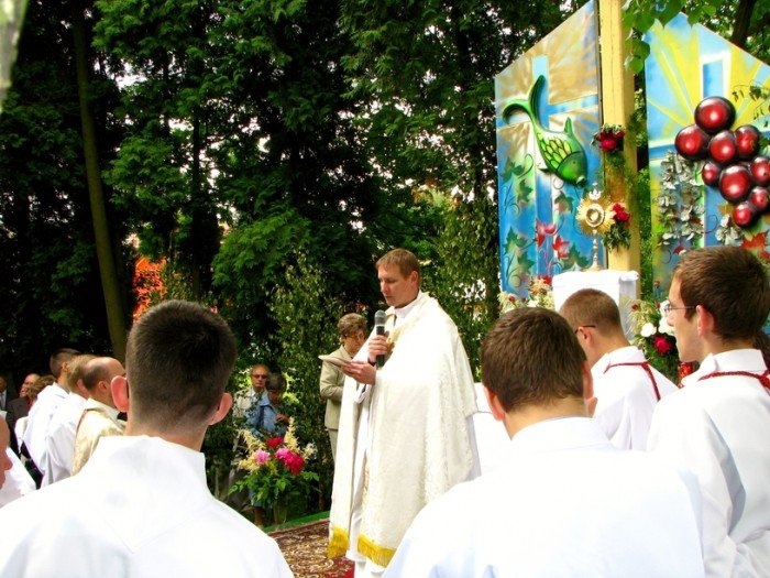 Procesja Bożego Ciała na Zabobrzu – parafia św. Wojciecha.