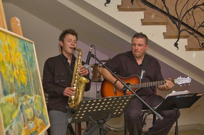 debiuty-modych-w-casparze-21646