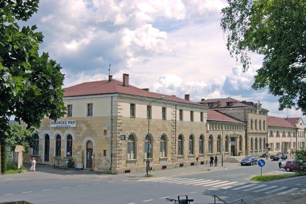 ksiazki-z-dedykacja-dla-jeleniogorzan-21681