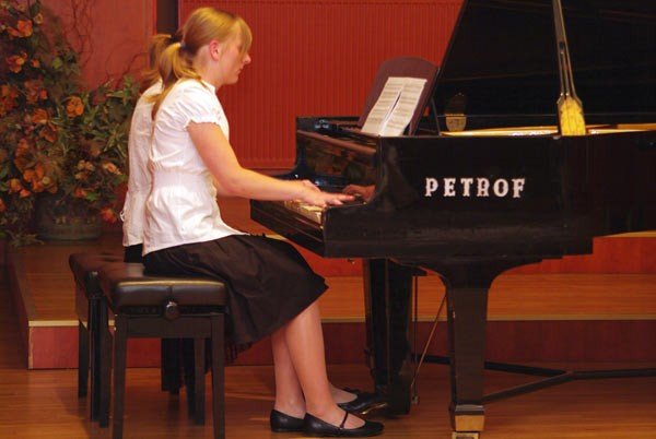 brawa-dla-dyplomantow-z-muzycznej-21730