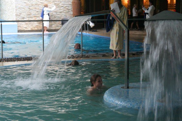 barejada-w-sandra-spa-21823