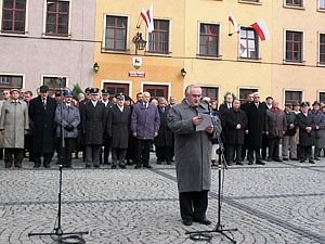 swieto-niepodlegosci-relacja-z-ceremonii-na-placu-ratuszowym-2190