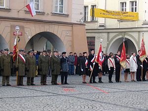 swieto-niepodlegosci-relacja-z-ceremonii-na-placu-ratuszowym-2190