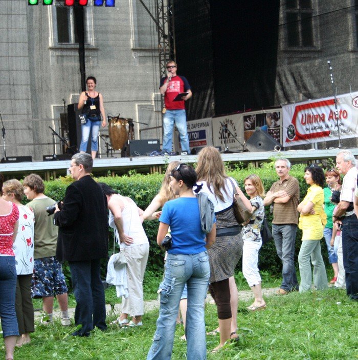 roztanczony-park-zdrojowy-w-bocie-22007