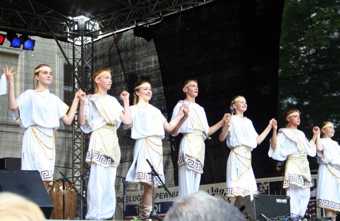 roztanczony-park-zdrojowy-w-bocie-22007