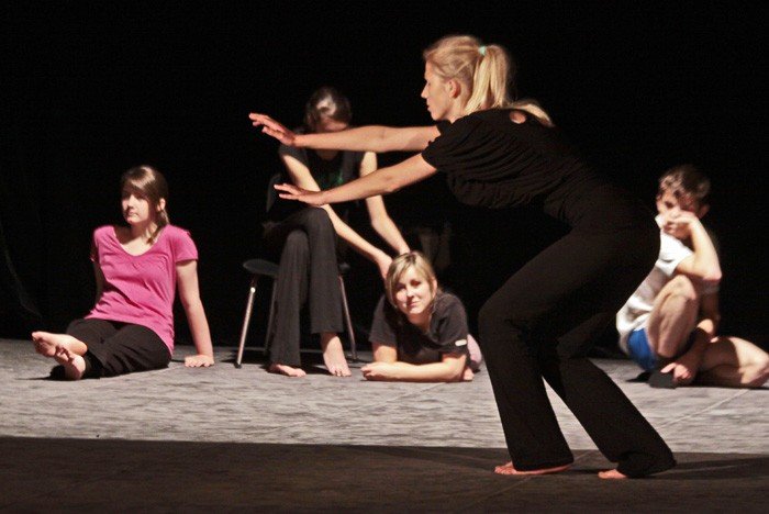 lato-w-teatrze-echa-walki-22106