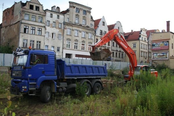 wbili-pierwsze-opaty-pod-pasaz-grodzki-22135