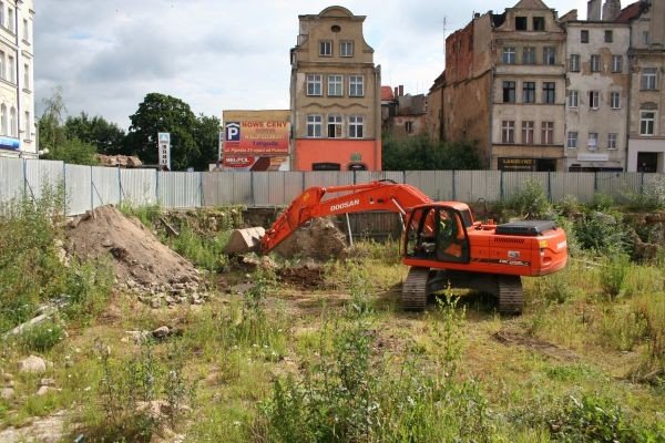 wbili-pierwsze-opaty-pod-pasaz-grodzki-22135