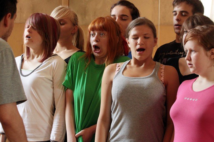 lato-w-teatrze-amanie-jezyka-22136