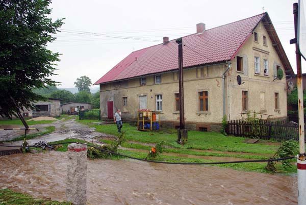 walcza-o-pieniadze-na-usuwanie-skutkow-powodzi-22194