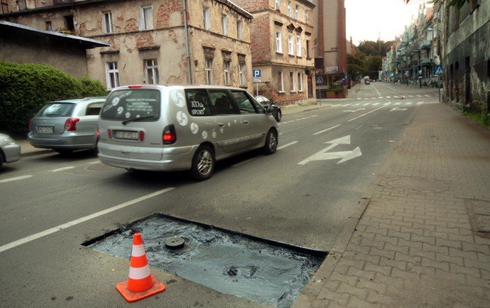 drogowe-puapki-na-ulicy-matejki-22201
