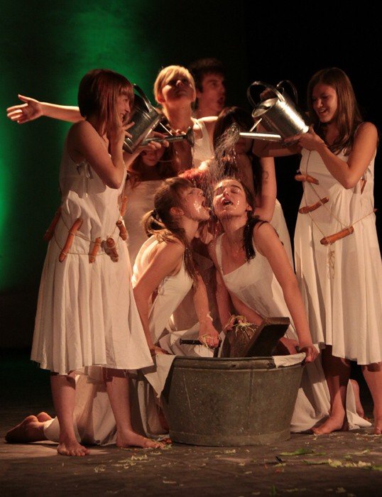 penia-sukcesu-lata-w-teatrze-video-22246