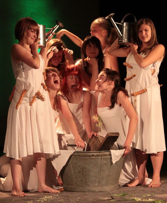 penia-sukcesu-lata-w-teatrze-video-22246