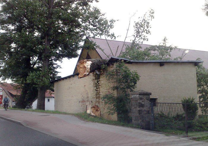 szacunek-strat-i-usuwanie-szkod-po-nawanicy-22324