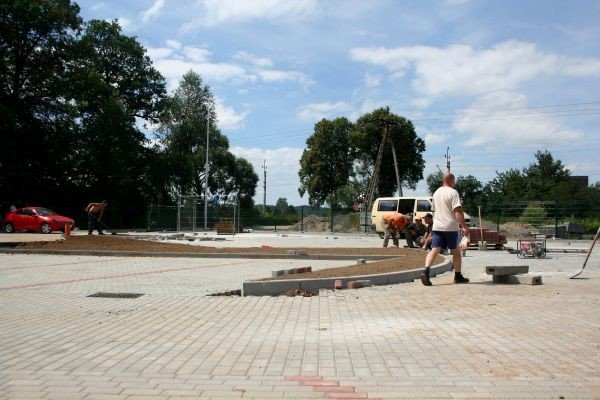 nowy-parking-przy-wordzie-z-poslizgiem-22422