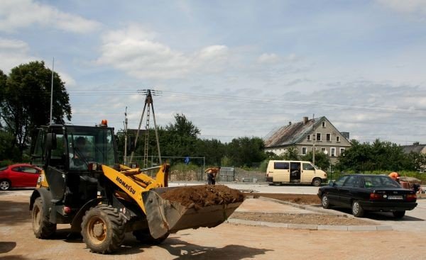 nowy-parking-przy-wordzie-z-poslizgiem-22422