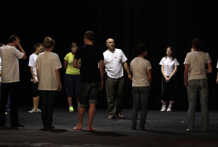 pamiec-modych-na-deskach-teatru-norwida-22479
