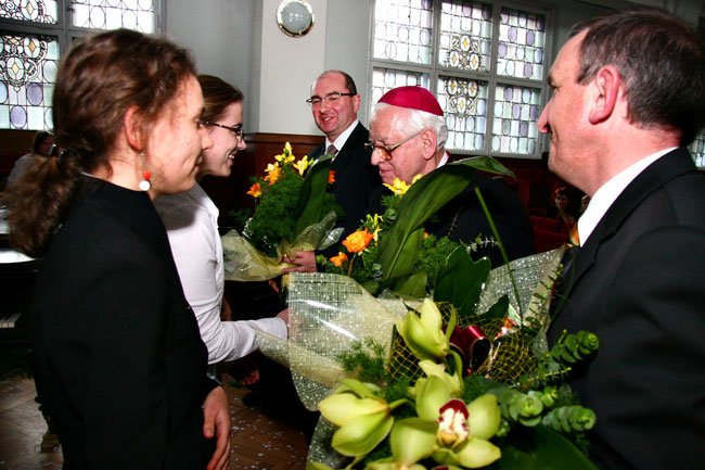 opatek-poaczy-oswiate-2251