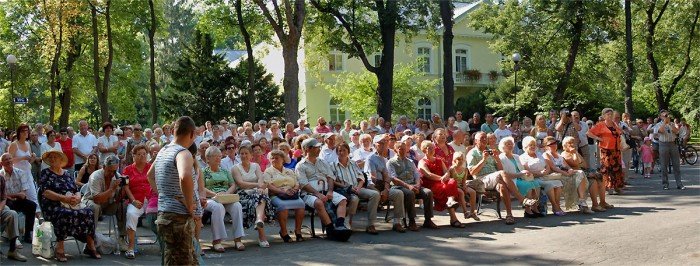 bardzo-gorace-greckie-rytmy-22695