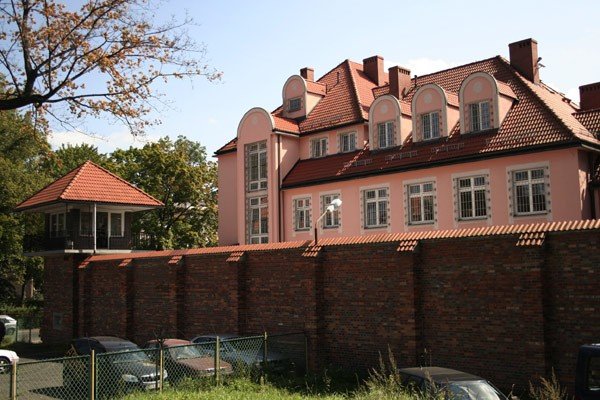 kontrolowane-kontakty-przez-kraty-wiezienia-22869