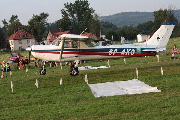 precyzyjnie-ladowali-22899